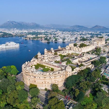 Shiv Niwas Palace By Hrh Group Of Hotels Ουνταϊπούρ Εξωτερικό φωτογραφία