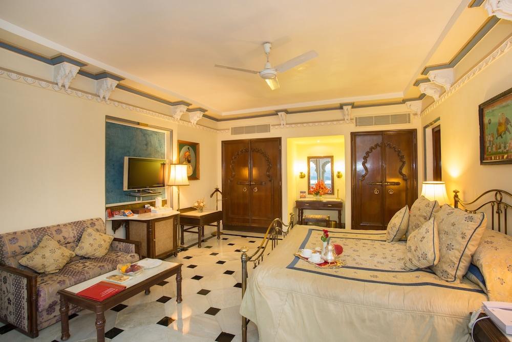 Shiv Niwas Palace By Hrh Group Of Hotels Ουνταϊπούρ Εξωτερικό φωτογραφία