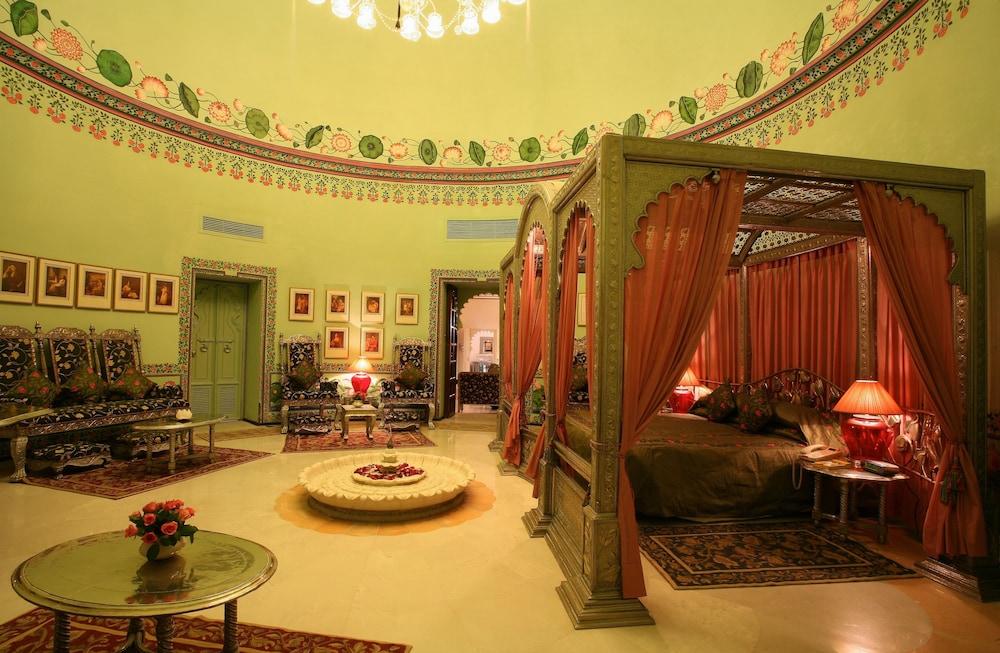 Shiv Niwas Palace By Hrh Group Of Hotels Ουνταϊπούρ Εξωτερικό φωτογραφία